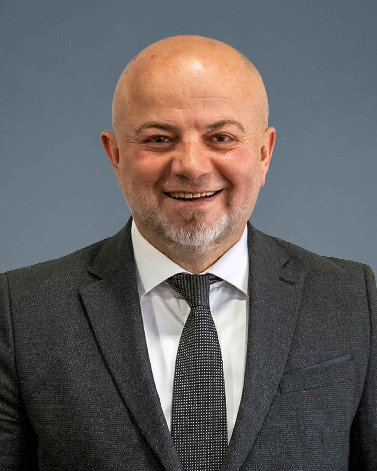Yönetim Kurulu Üyesi