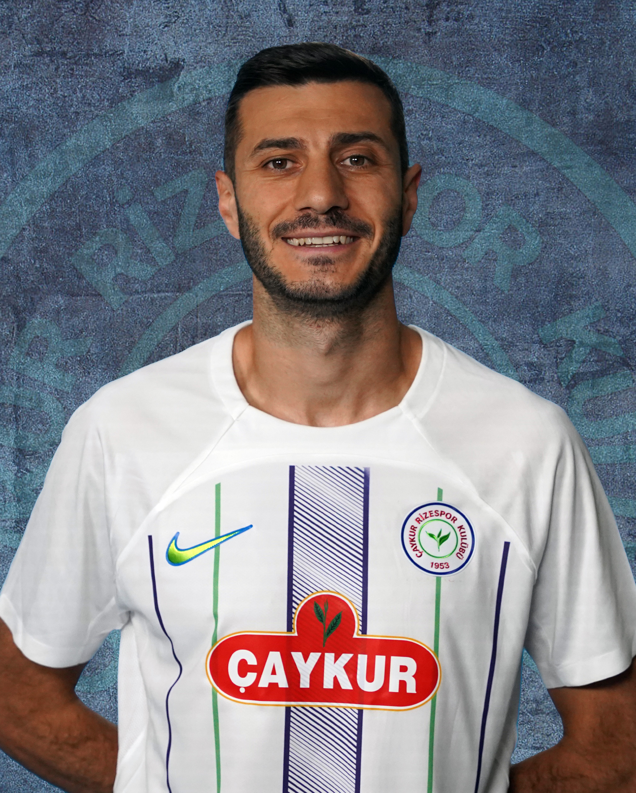 18 Sinan Osmanoğlu