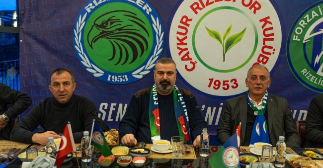 Ailemiz iftarda bir araya geldi