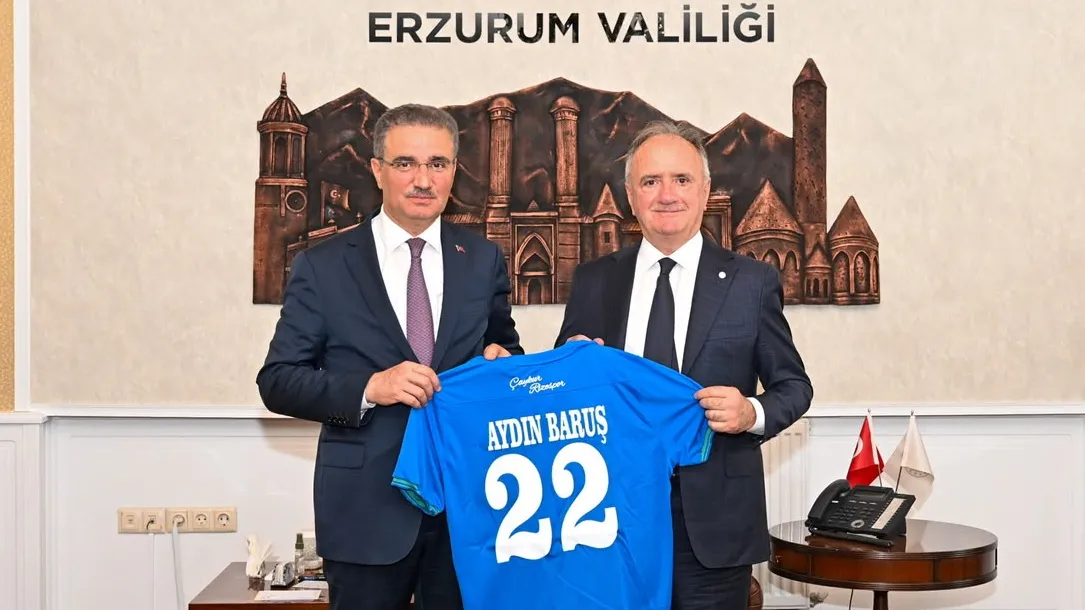Başkan Ali Zeki Saruhan, Erzurum'da çeşitli temaslarda bulundu.