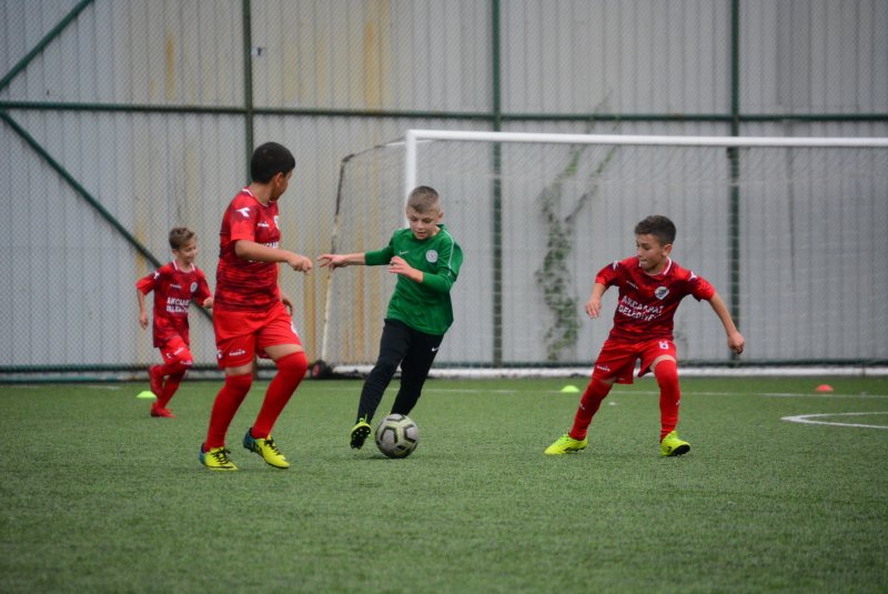 Rizespor Akademi’de Karadeniz Futbol ve Horon Şenliği