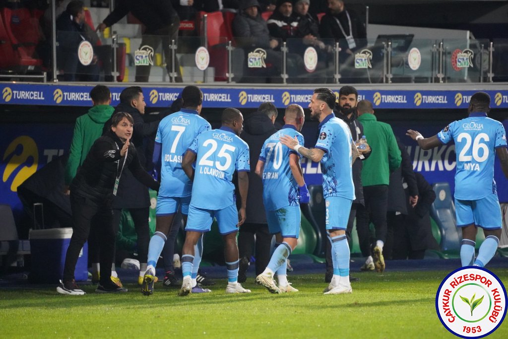 ÇAYKUR RİZESPOR 5 - 1 YENİ MALATYASPOR / bu sezonki en gollü maçımızı oynadık