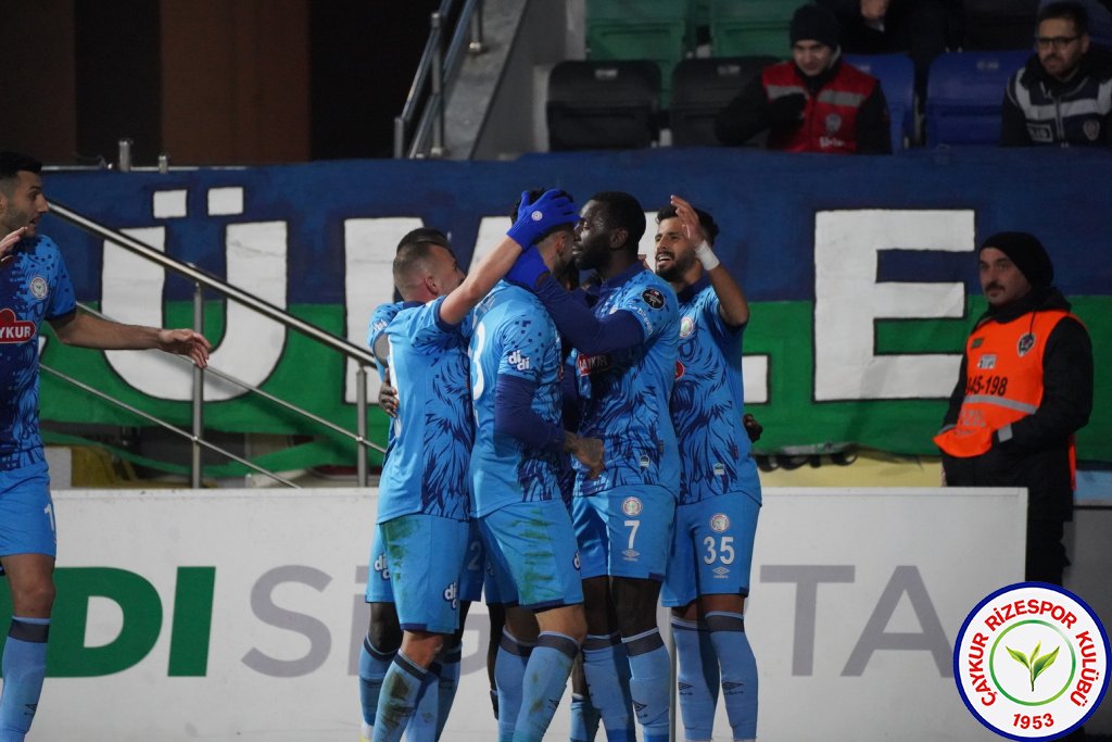 ÇAYKUR RİZESPOR 5 - 1 YENİ MALATYASPOR / bu sezonki en gollü maçımızı oynadık