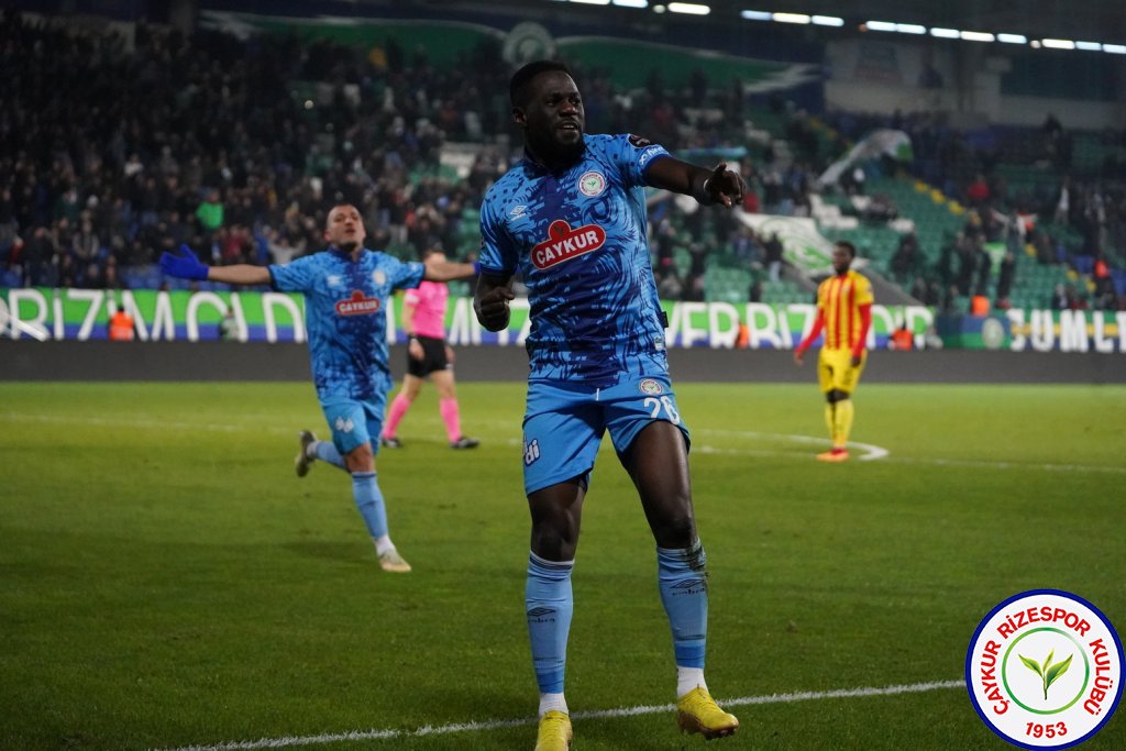 ÇAYKUR RİZESPOR 5 - 1 YENİ MALATYASPOR / bu sezonki en gollü maçımızı oynadık