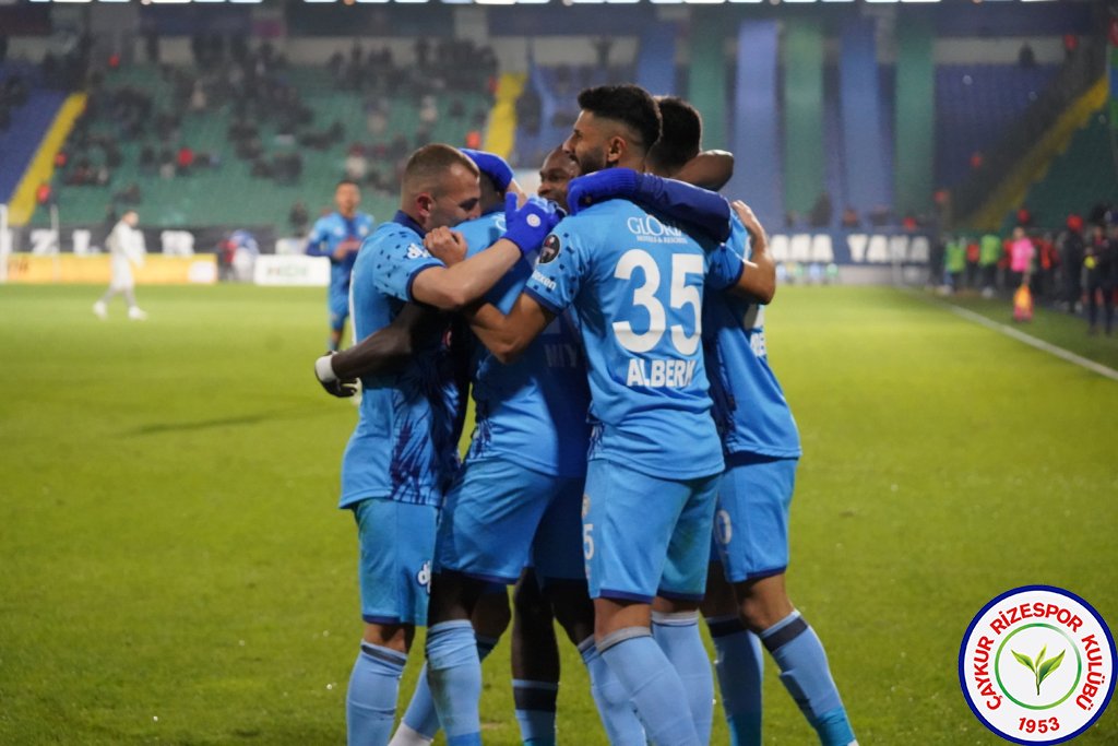 ÇAYKUR RİZESPOR 5 - 1 YENİ MALATYASPOR / bu sezonki en gollü maçımızı oynadık