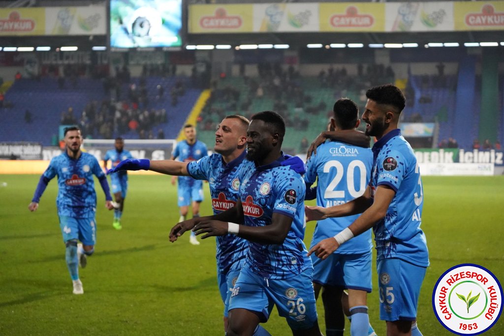 ÇAYKUR RİZESPOR 5 - 1 YENİ MALATYASPOR / bu sezonki en gollü maçımızı oynadık