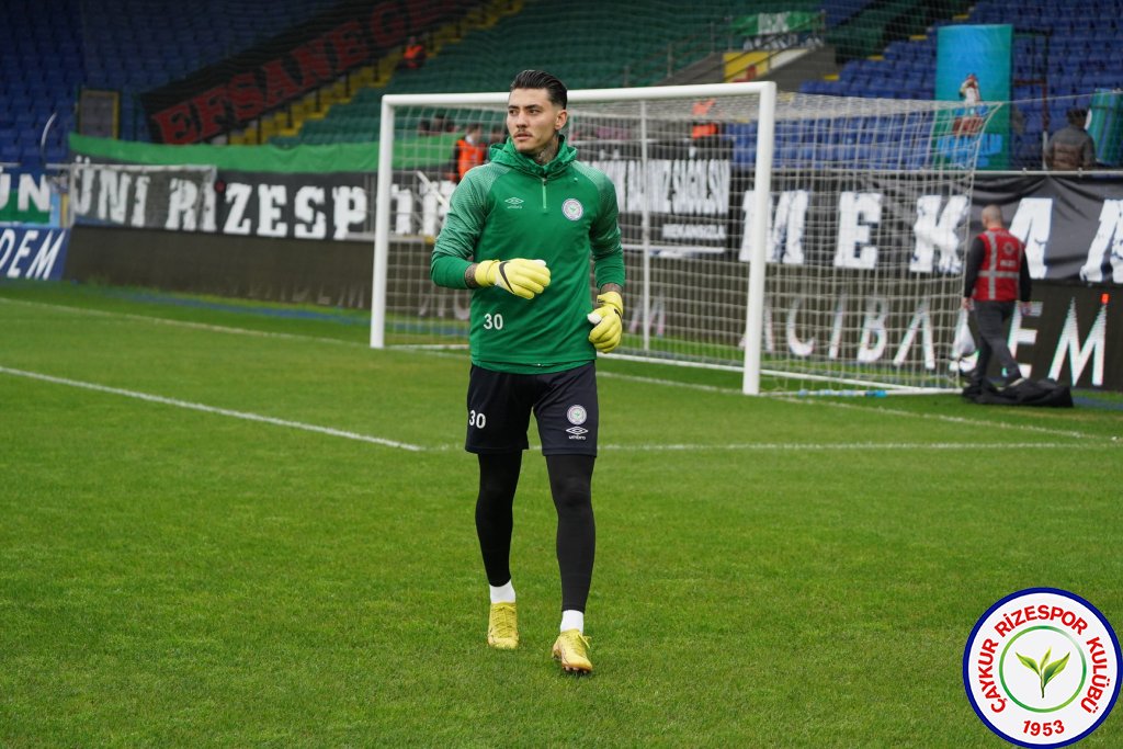 ÇAYKUR RİZESPOR 3 - 1 ALTAY / Üç haftada 9 puan