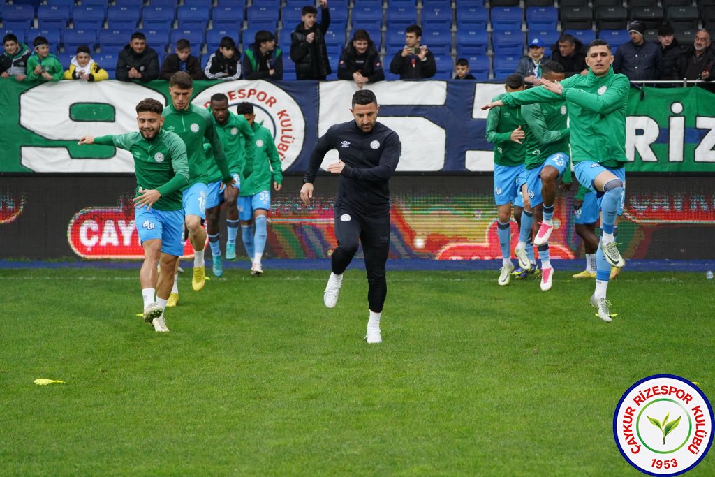 ÇAYKUR RİZESPOR 3 - 1 ALTAY / Üç haftada 9 puan