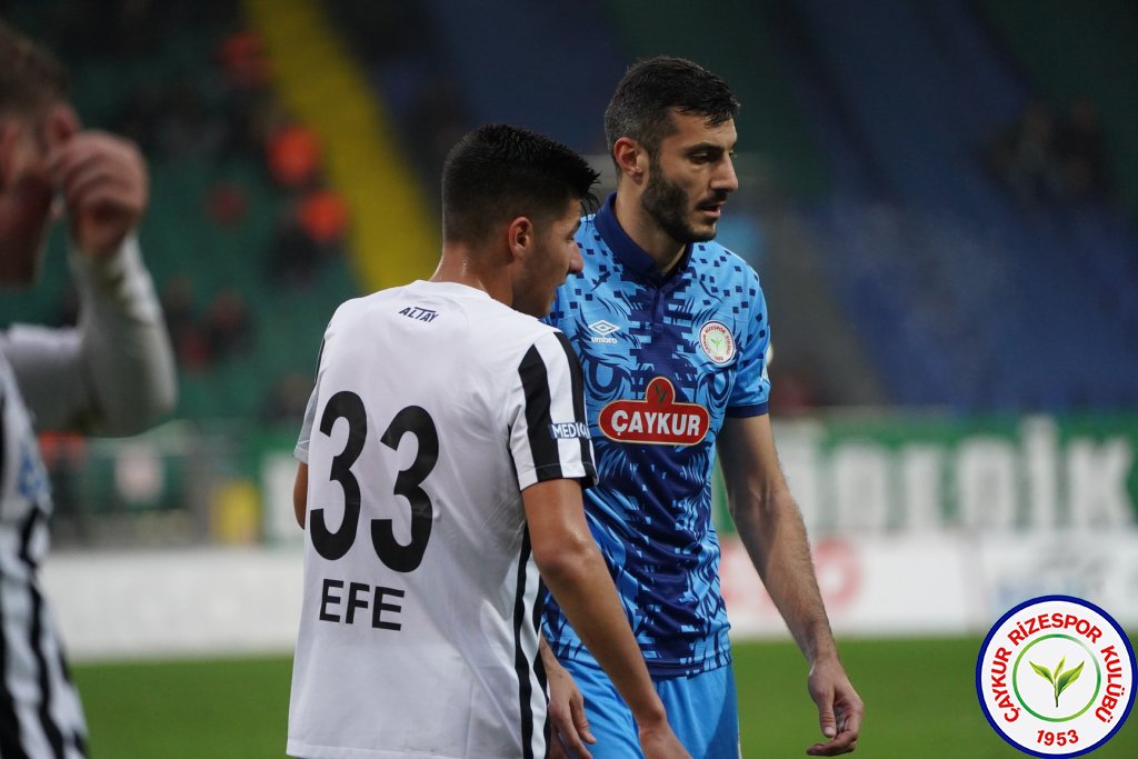 ÇAYKUR RİZESPOR 3 - 1 ALTAY / Üç haftada 9 puan