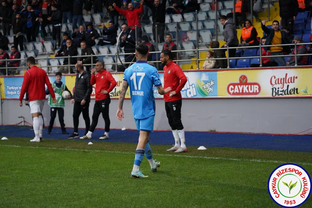 ÇAYKUR RİZESPOR 3 - 1 ALTAY / Üç haftada 9 puan