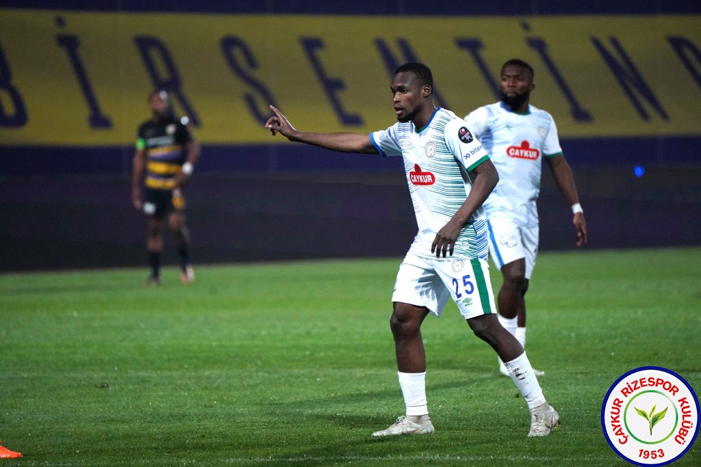 EYÜPSPOR 0 - 1 ÇAYKUR RİZESPOR / 28. Haftayı Muhteşem Deplasman Galibiyetiyle Kapatıyoruz