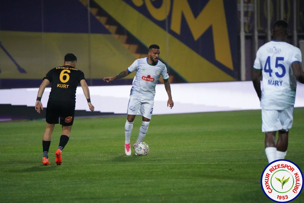 EYÜPSPOR 0 - 1 ÇAYKUR RİZESPOR / 28. Haftayı Muhteşem Deplasman Galibiyetiyle Kapatıyoruz