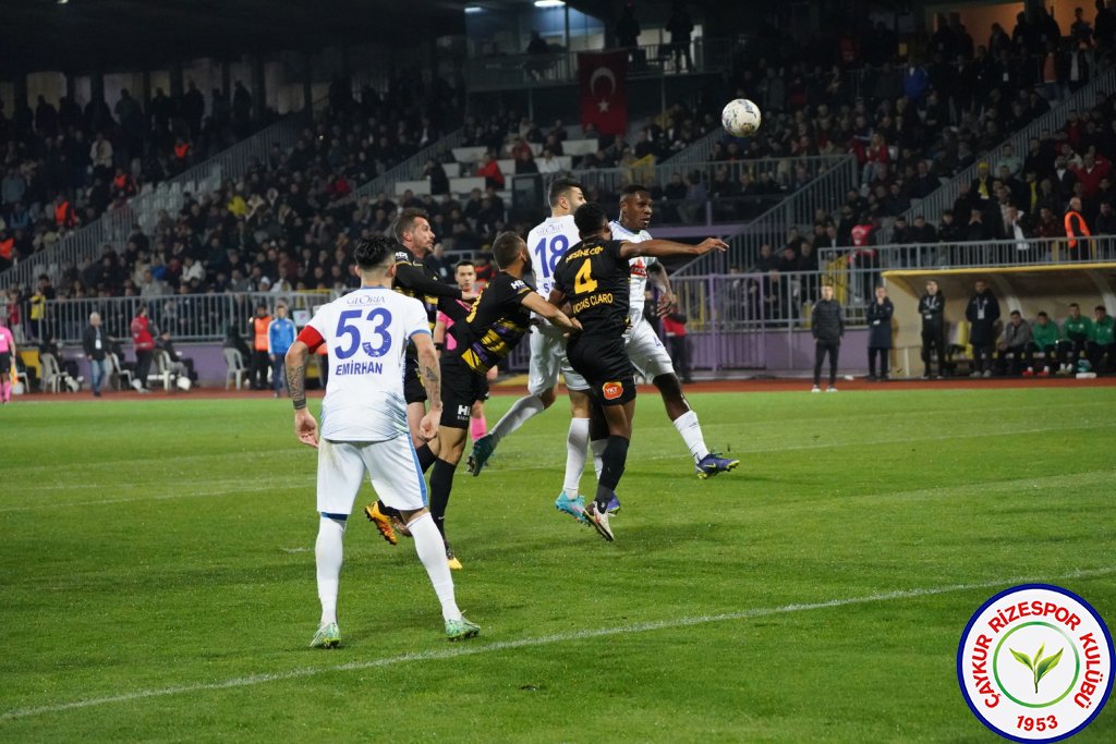EYÜPSPOR 0 - 1 ÇAYKUR RİZESPOR / 28. Haftayı Muhteşem Deplasman Galibiyetiyle Kapatıyoruz