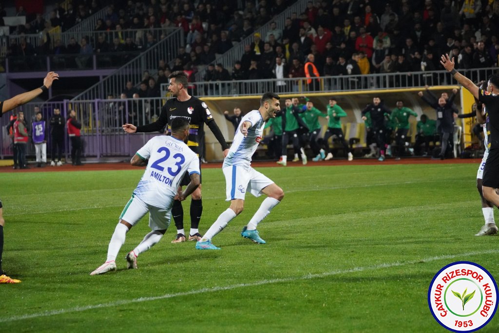 EYÜPSPOR 0 - 1 ÇAYKUR RİZESPOR / 28. Haftayı Muhteşem Deplasman Galibiyetiyle Kapatıyoruz