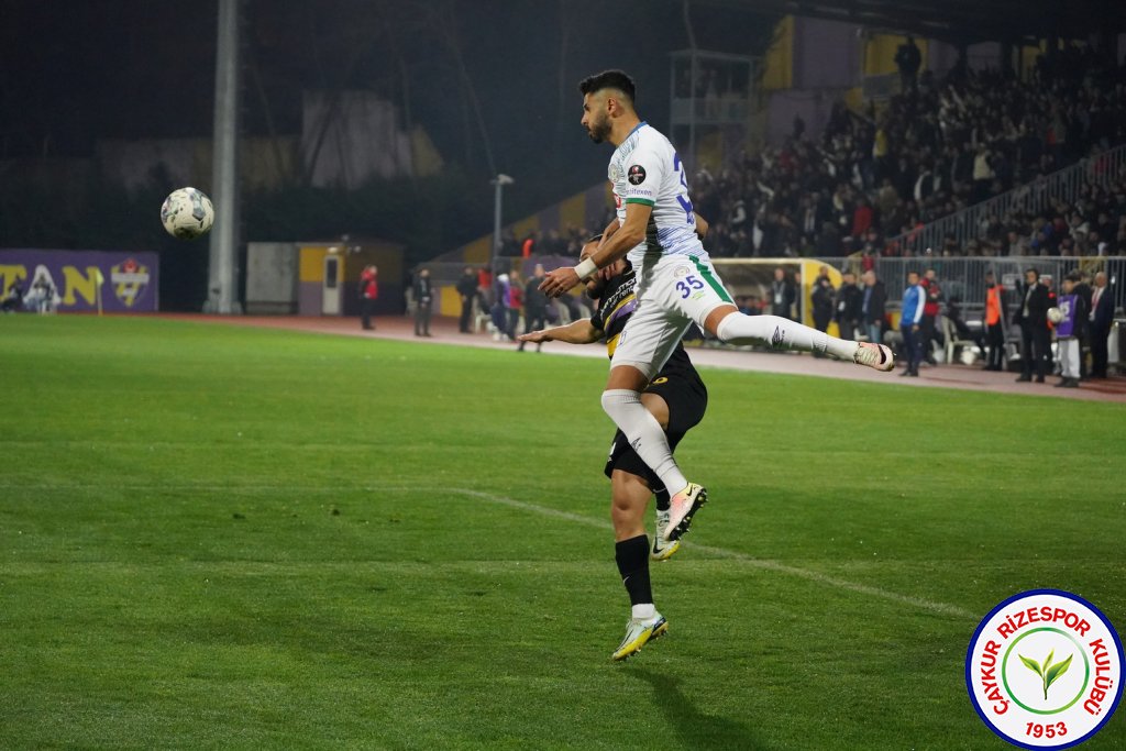 EYÜPSPOR 0 - 1 ÇAYKUR RİZESPOR / 28. Haftayı Muhteşem Deplasman Galibiyetiyle Kapatıyoruz