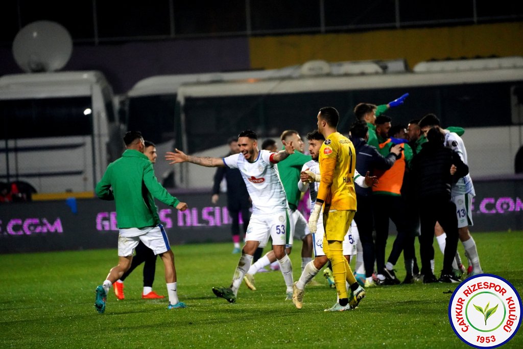 EYÜPSPOR 0 - 1 ÇAYKUR RİZESPOR / 28. Haftayı Muhteşem Deplasman Galibiyetiyle Kapatıyoruz