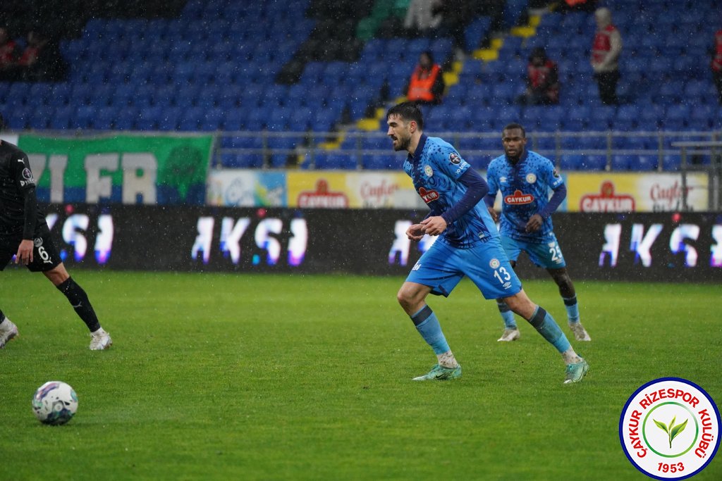 Çaykur Rizespor 4 - 2 Manisa FK / 5 Haftadır Kayıpsız