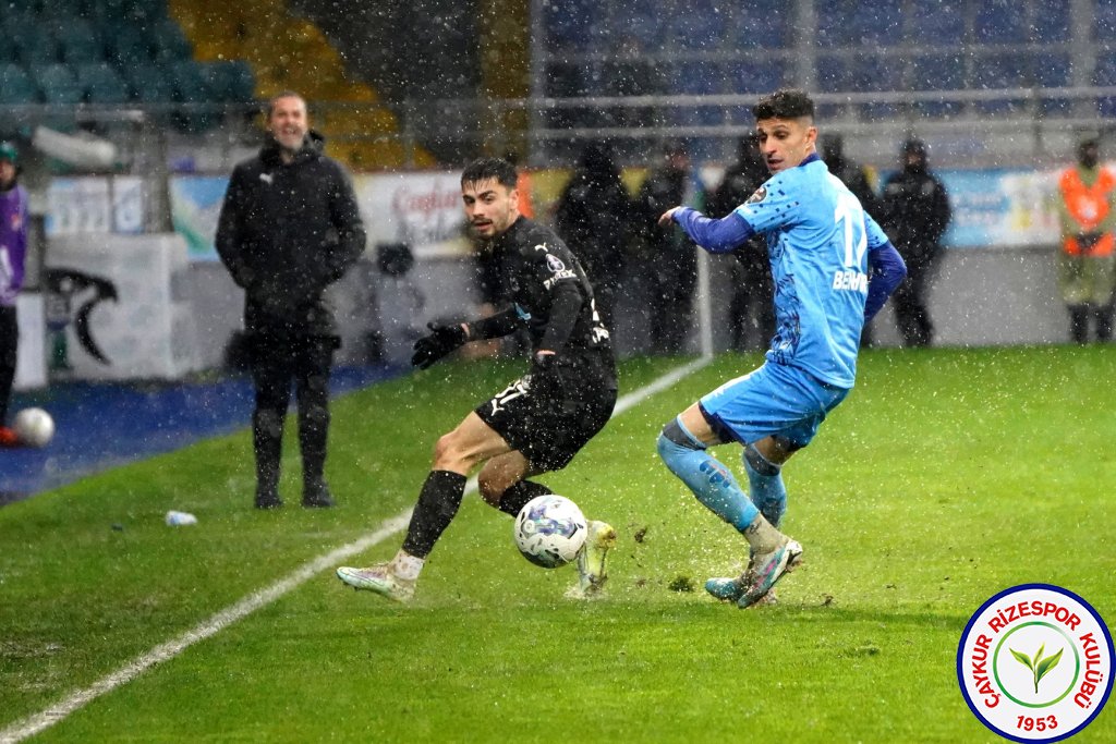 Çaykur Rizespor 4 - 2 Manisa FK / 5 Haftadır Kayıpsız