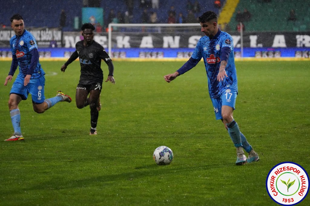 Çaykur Rizespor 4 - 2 Manisa FK / 5 Haftadır Kayıpsız