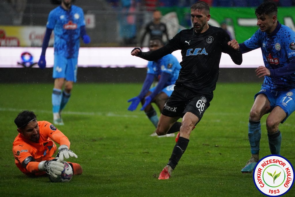 Çaykur Rizespor 4 - 2 Manisa FK / 5 Haftadır Kayıpsız