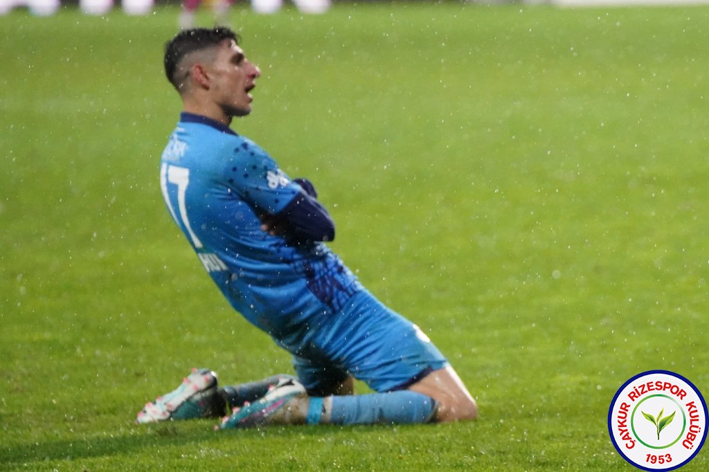 Çaykur Rizespor 4 - 2 Manisa FK / 5 Haftadır Kayıpsız