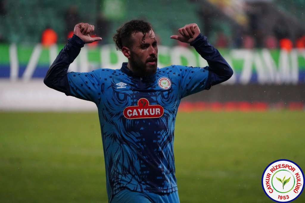 Çaykur Rizespor 4 - 2 Manisa FK / 5 Haftadır Kayıpsız