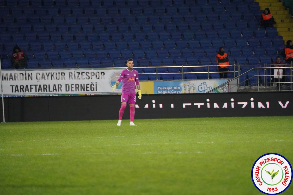 ÇAYKUR RİZESPOR 0 - 0 BEYÇİMENTO BANDIRMASPOR / 53 Puana Ulaştık