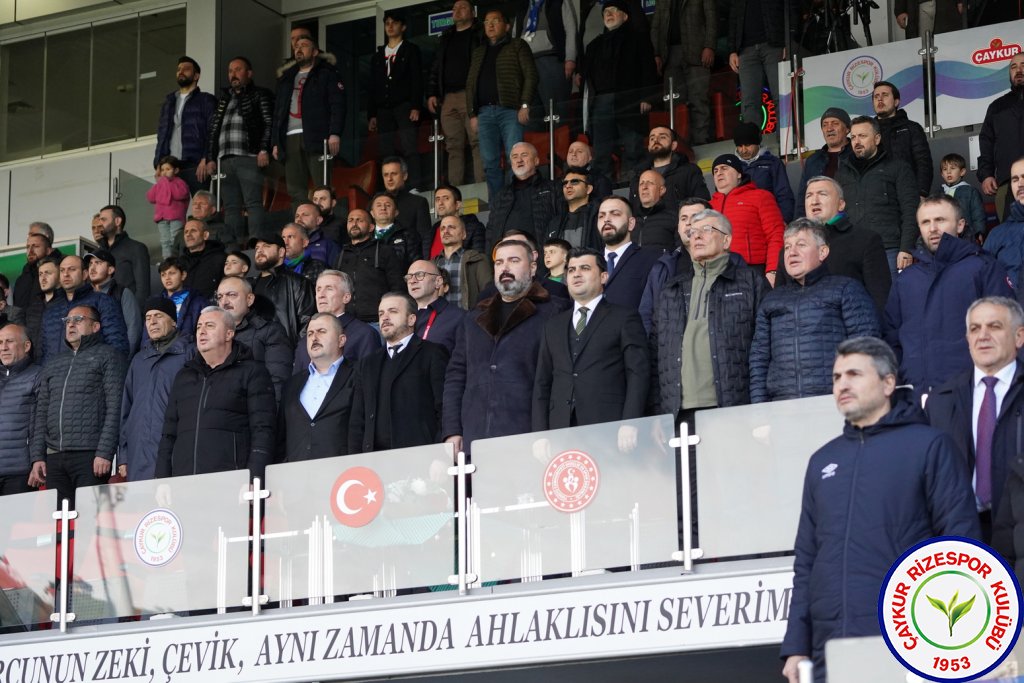 ÇAYKUR RİZESPOR 2 – 1 SAKARYASPOR / MUHTEŞEM GALİBİYET