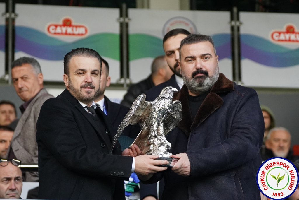 ÇAYKUR RİZESPOR 2 – 1 SAKARYASPOR / MUHTEŞEM GALİBİYET