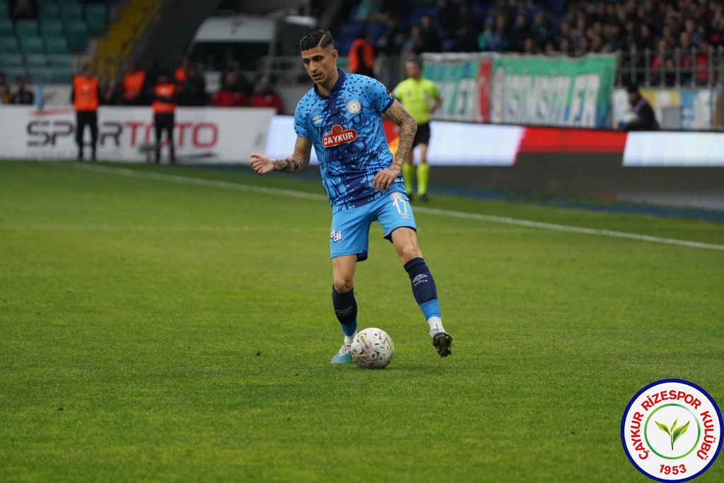 ÇAYKUR RİZESPOR 4-2 TUZLASPOR / Şampiyonluk Yolunda Bir Engel Daha Geçildi