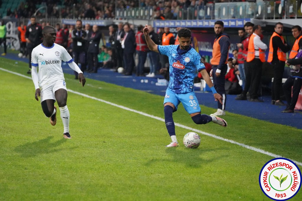 ÇAYKUR RİZESPOR 4-2 TUZLASPOR / Şampiyonluk Yolunda Bir Engel Daha Geçildi