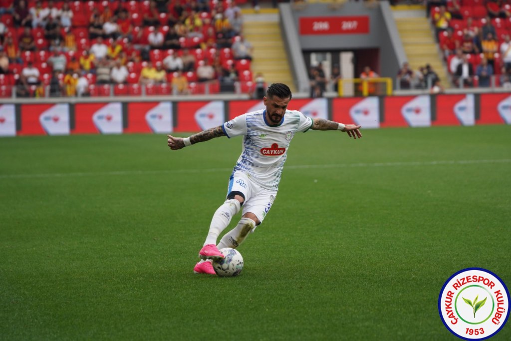 GÖZTEPE A.Ş. 3 - 3 ÇAYKUR RİZESPOR A.Ş. / Harika geri dönüş ve çok değerli bir puan