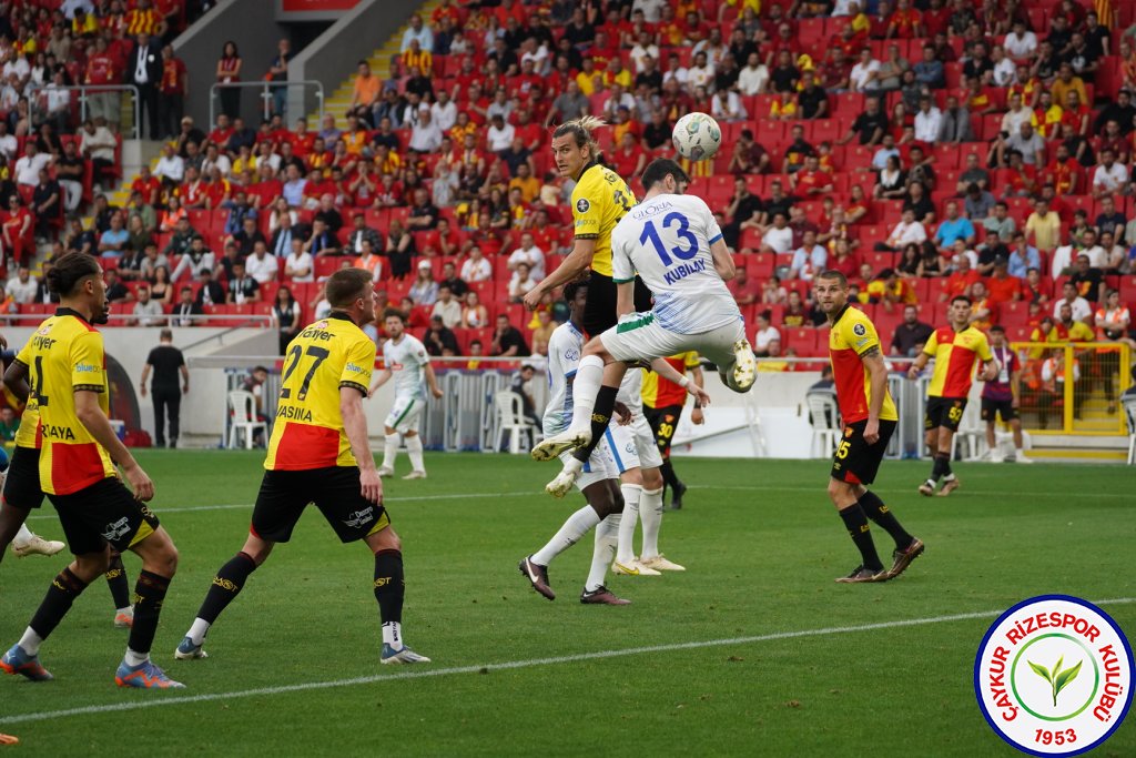 GÖZTEPE A.Ş. 3 - 3 ÇAYKUR RİZESPOR A.Ş. / Harika geri dönüş ve çok değerli bir puan