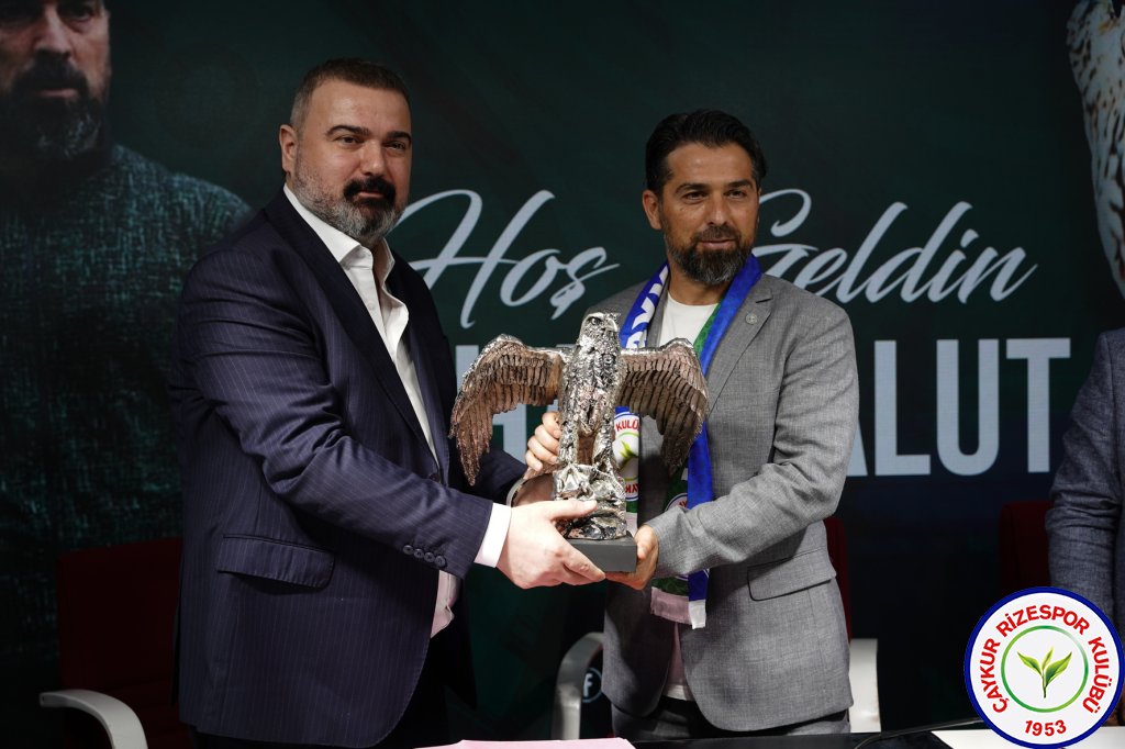 İLHAN PALUT ÇAYKUR RİZESPOR’DA