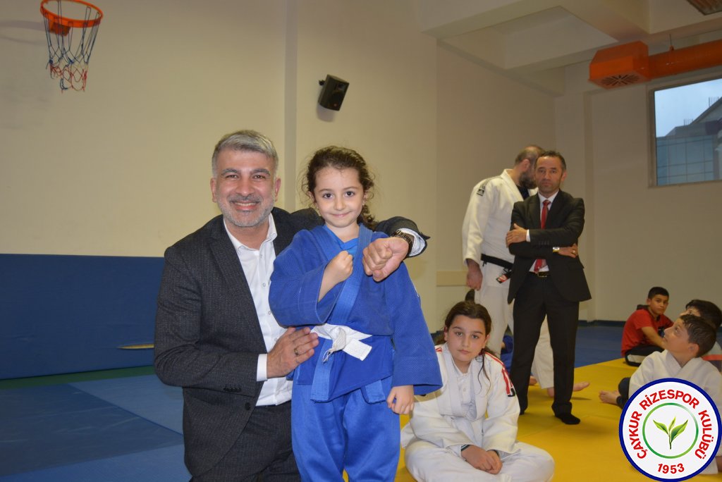 Yöneticilerimiz Çaykur Rizespor Judo Takımımızı ziyaret Etti