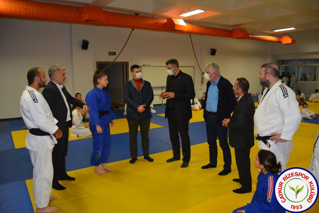Yöneticilerimiz Çaykur Rizespor Judo Takımımızı ziyaret Etti