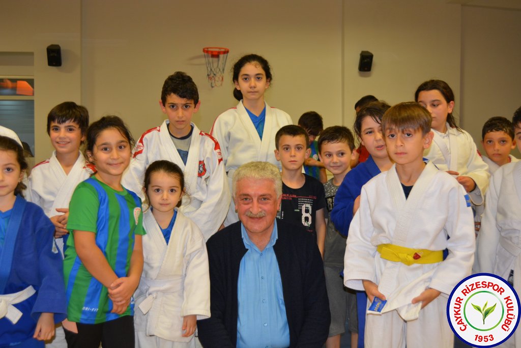 Yöneticilerimiz Çaykur Rizespor Judo Takımımızı ziyaret Etti