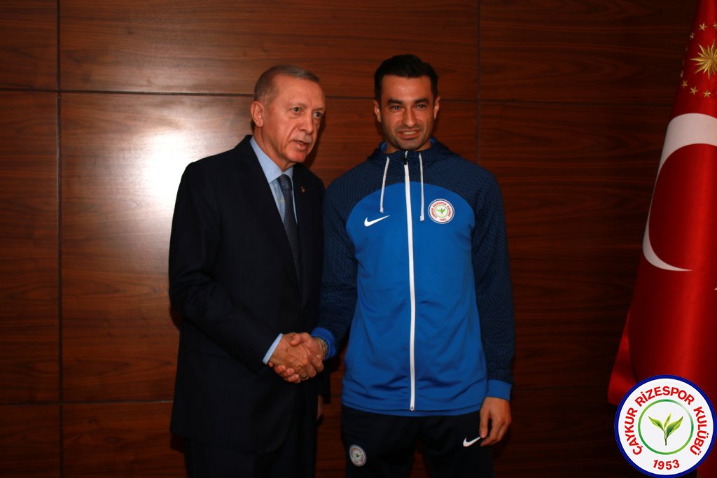 Cumhurbaşkanımız Recep Tayyip Erdoğan, Çaykur Rizespor Kulübü'nü kabul etti.