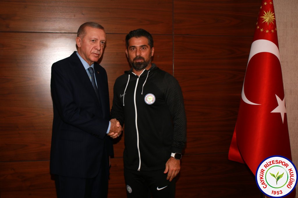 Cumhurbaşkanımız Recep Tayyip Erdoğan, Çaykur Rizespor Kulübü'nü kabul etti.