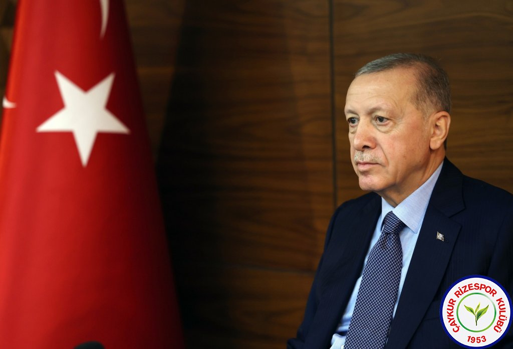 Cumhurbaşkanımız Recep Tayyip Erdoğan, Çaykur Rizespor Kulübü'nü kabul etti.
