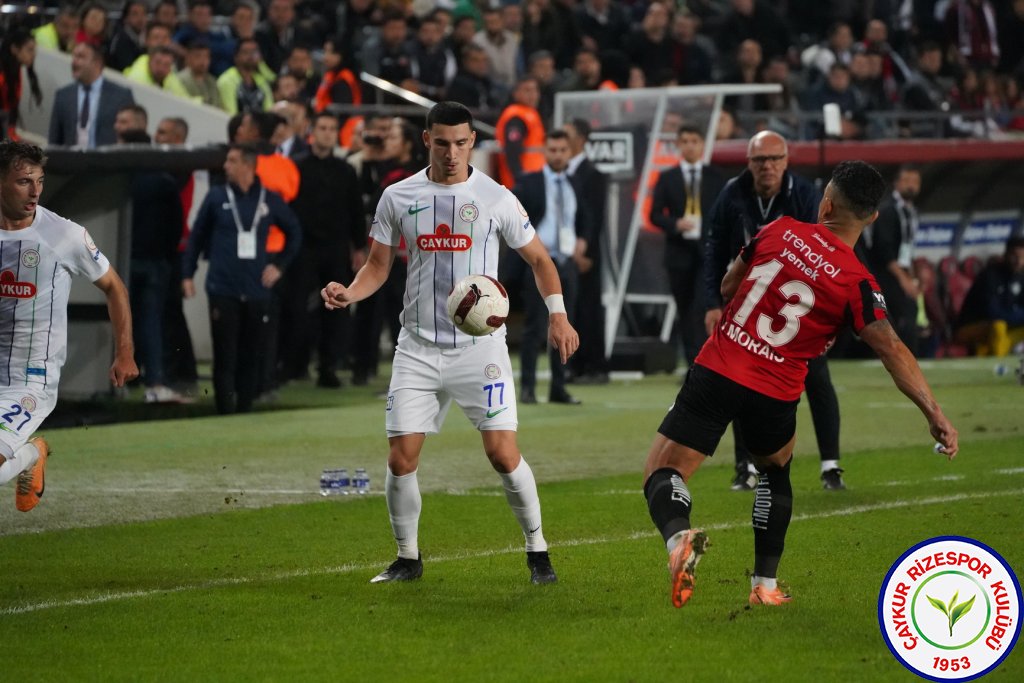 GAZİANTEP FUTBOL KULÜBÜ A.Ş. 2 - 0 ÇAYKUR RİZESPOR A.Ş.
