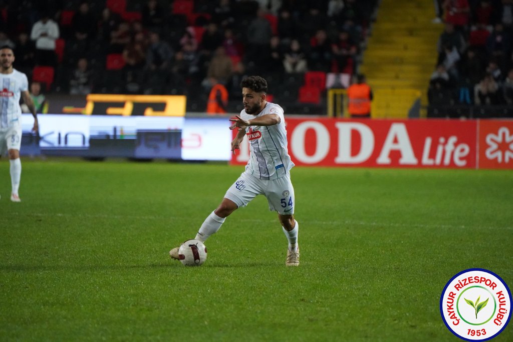 GAZİANTEP FUTBOL KULÜBÜ A.Ş. 2 - 0 ÇAYKUR RİZESPOR A.Ş.