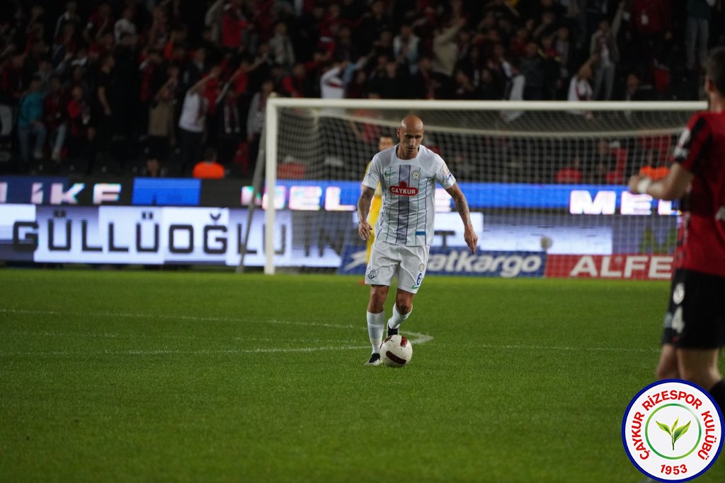 GAZİANTEP FUTBOL KULÜBÜ A.Ş. 2 - 0 ÇAYKUR RİZESPOR A.Ş.