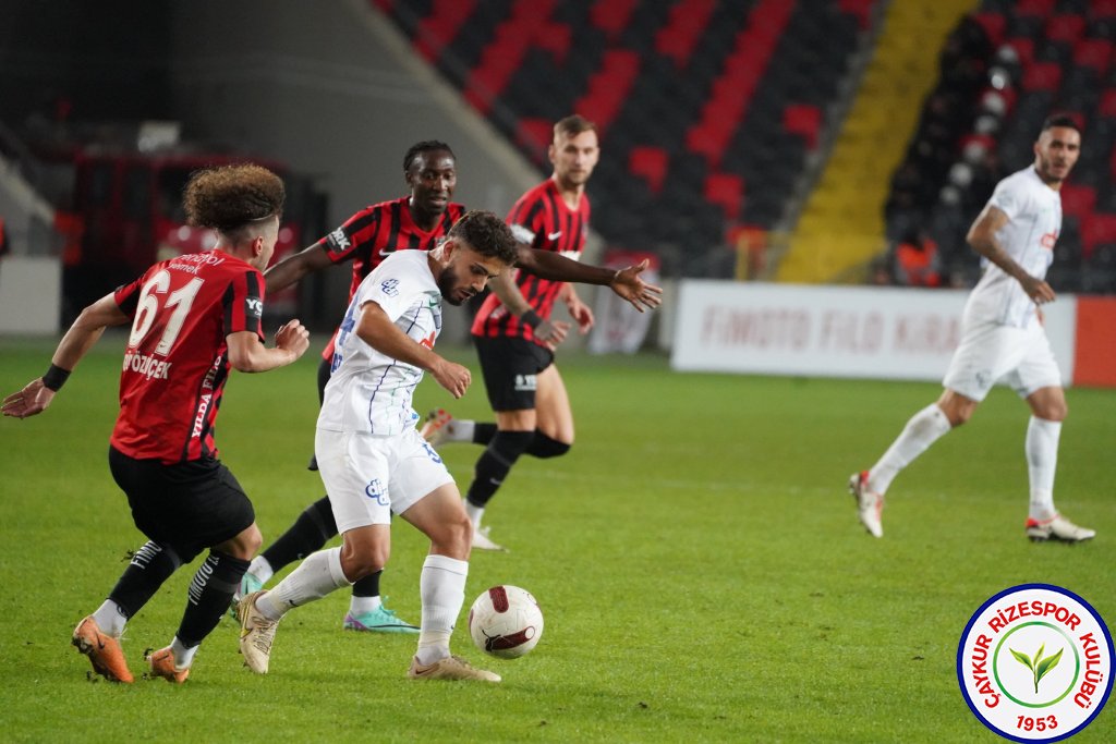 GAZİANTEP FUTBOL KULÜBÜ A.Ş. 2 - 0 ÇAYKUR RİZESPOR A.Ş.