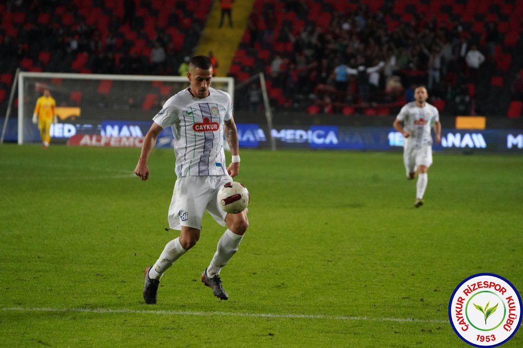 GAZİANTEP FUTBOL KULÜBÜ A.Ş. 2 - 0 ÇAYKUR RİZESPOR A.Ş.