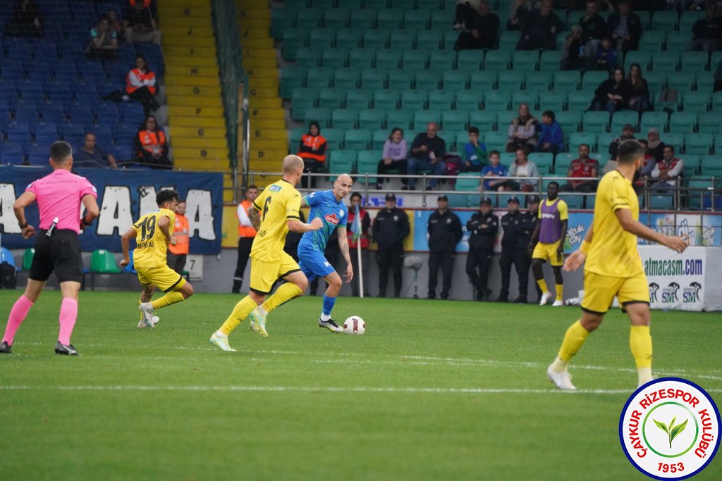 ÇAYKUR RİZESPOR A.Ş. 1-1 İSTANBULSPOR A.Ş.