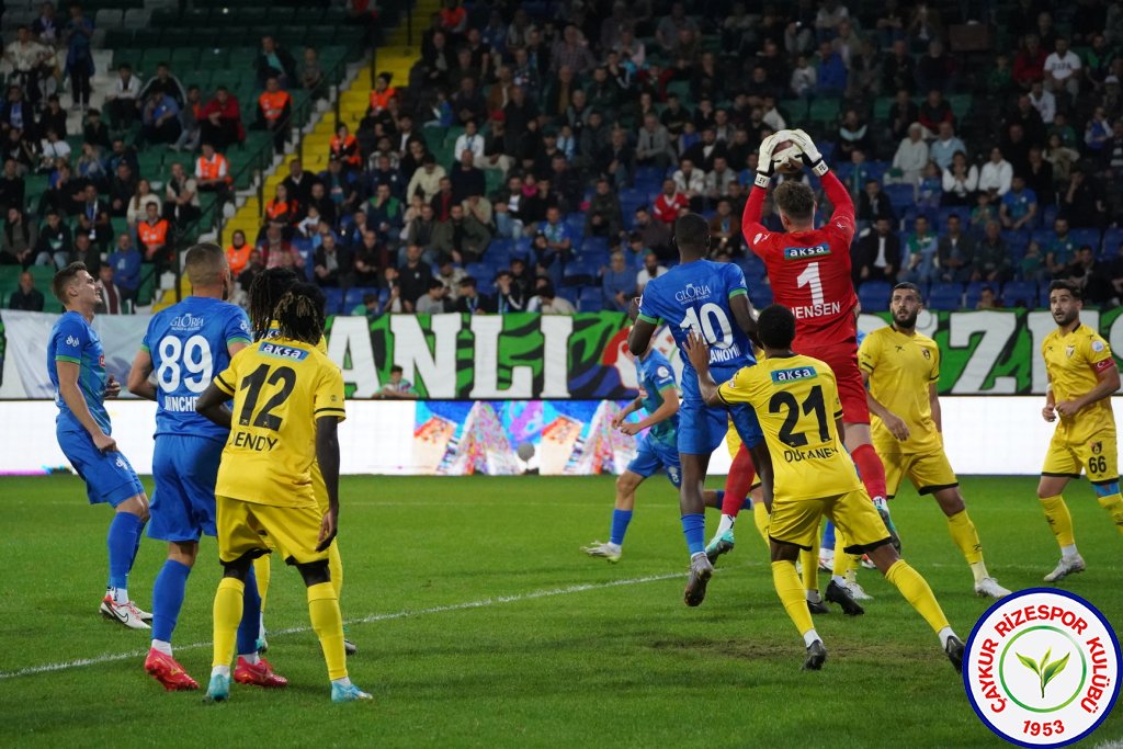 ÇAYKUR RİZESPOR A.Ş. 1-1 İSTANBULSPOR A.Ş.