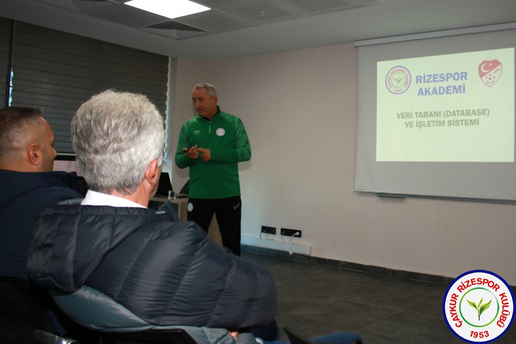 TFF FUTBOL GELİŞİM DİREKTÖRÜ OĞUZ ÇETİN, ÇAYKUR RİZESPOR KULÜBÜNÜ ZİYARET ETTİ
