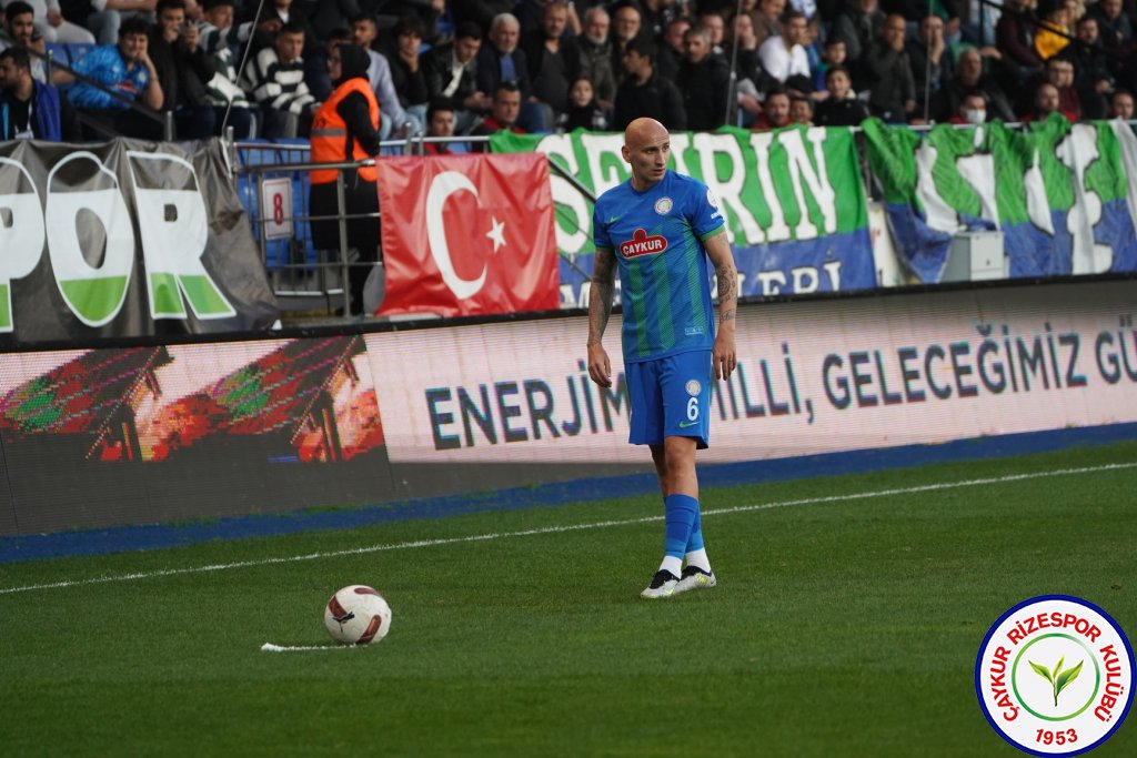 ÇAYKUR RİZESPOR 3 - 2 RAMS BAŞAKŞEHİR FUTBOL KULÜBÜ