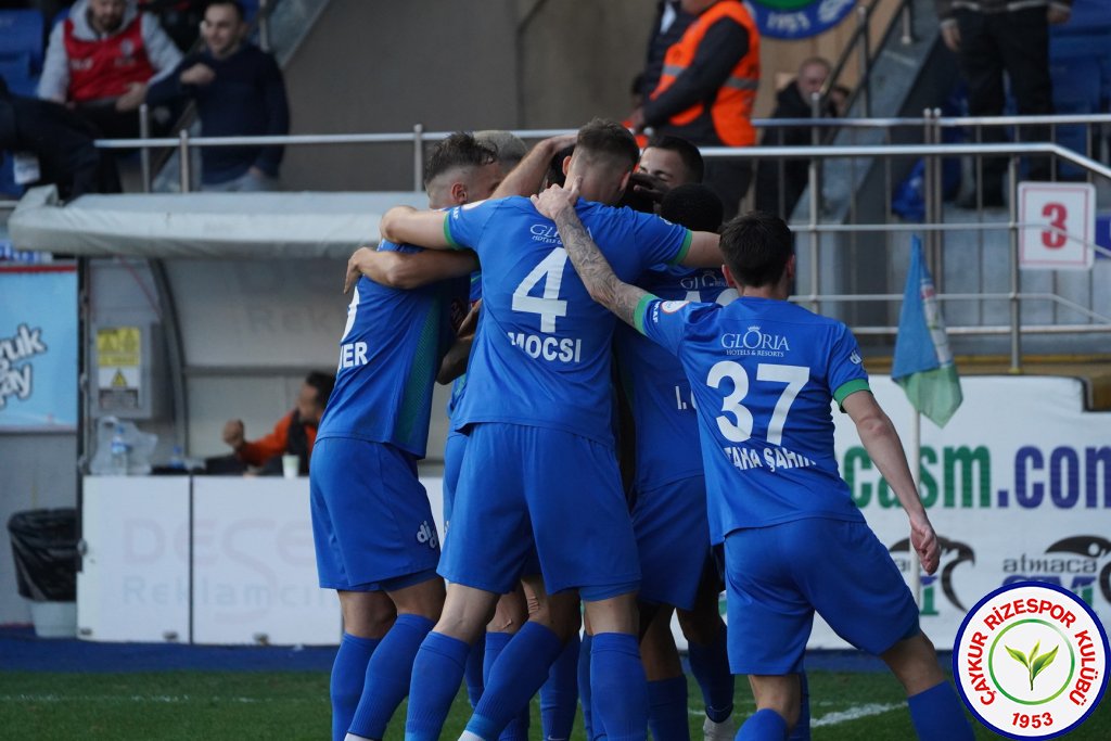 ÇAYKUR RİZESPOR 3 - 2 RAMS BAŞAKŞEHİR FUTBOL KULÜBÜ